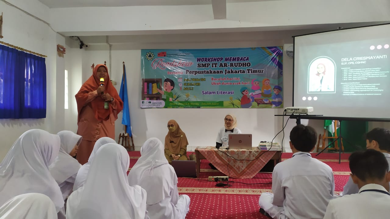 Roadshow Workshop Membaca Di SMP Ar Rudho